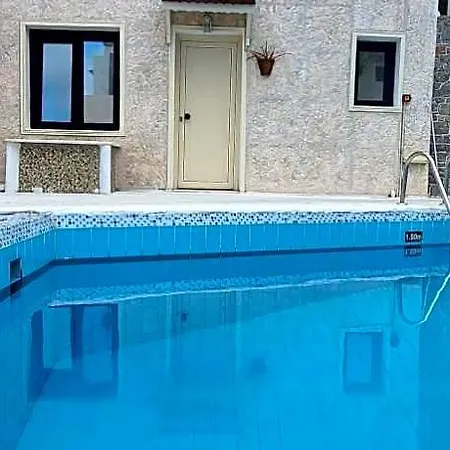 Apartment Mesonette Sea View